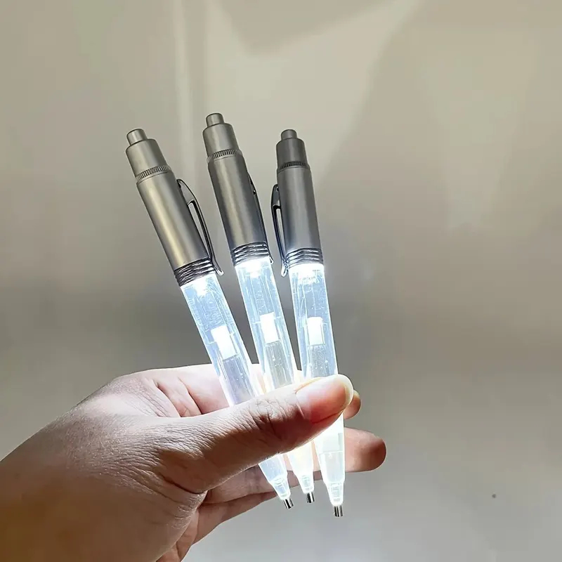 LED Light Diamond Painting Pen - Embroidery Painting 评论和价格