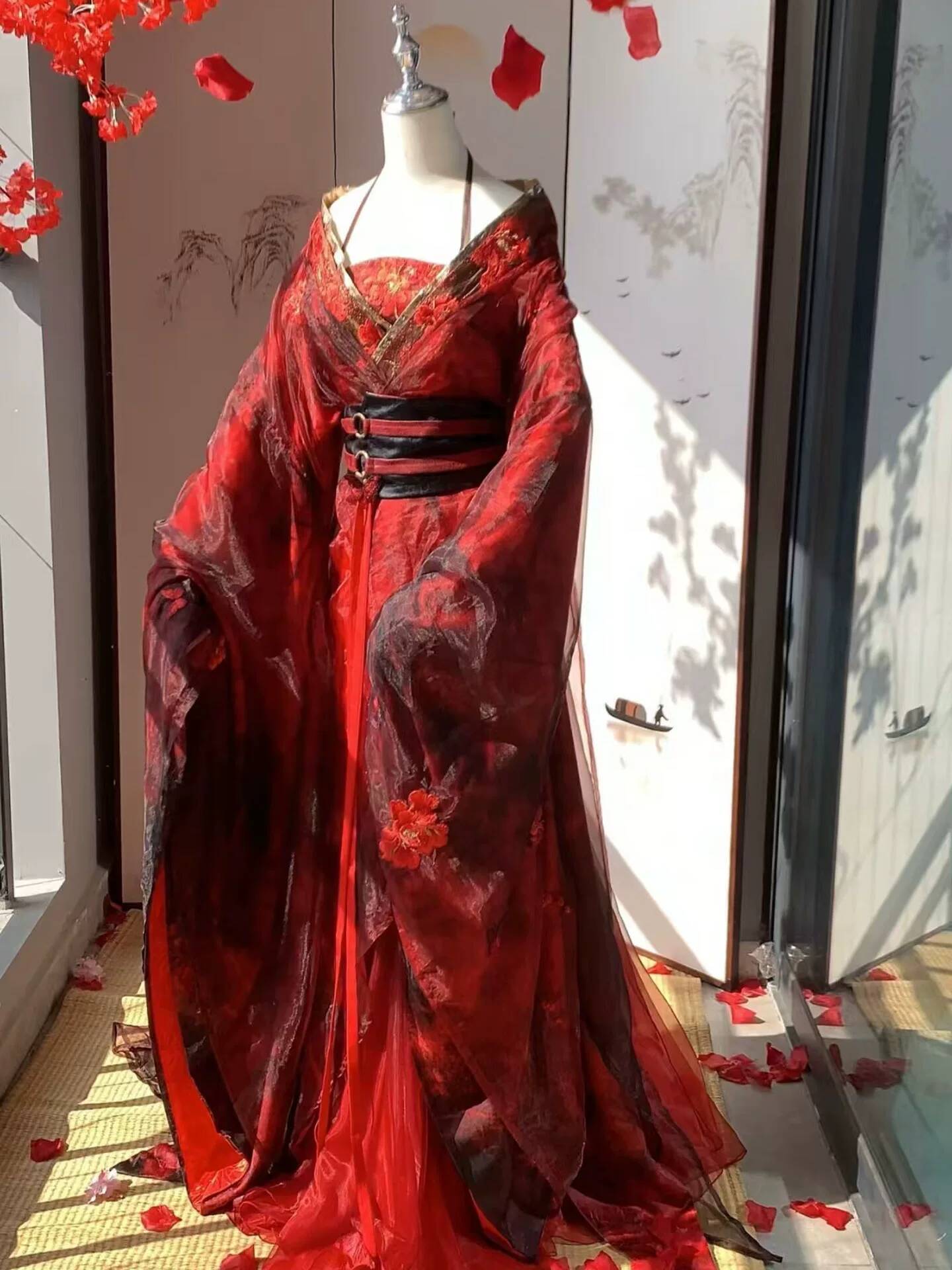 New Datura Red Hanfu Women Anc - Embroidery Red 评论和价格