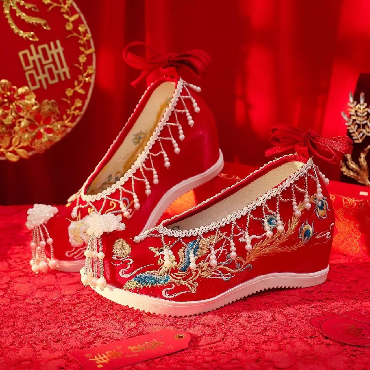 Women New Red Embroidered Wedd - Embroidery Red 评论和价格