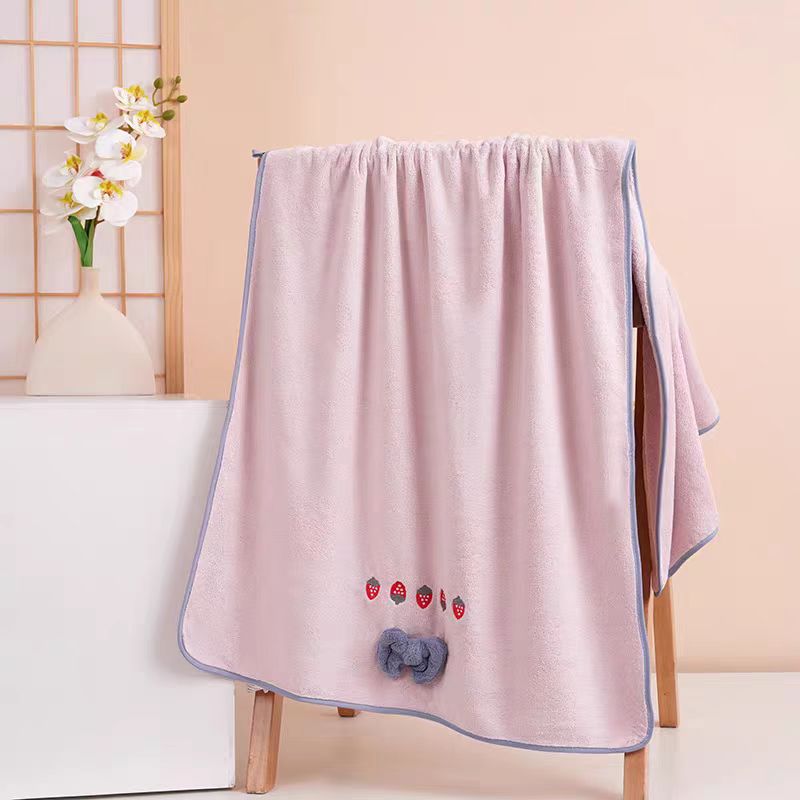 310g New coral fleece strawber - Embroidery Towel 评论和价格